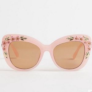 NWT Torrid Pink Rosette Cat Eye Sunglasses